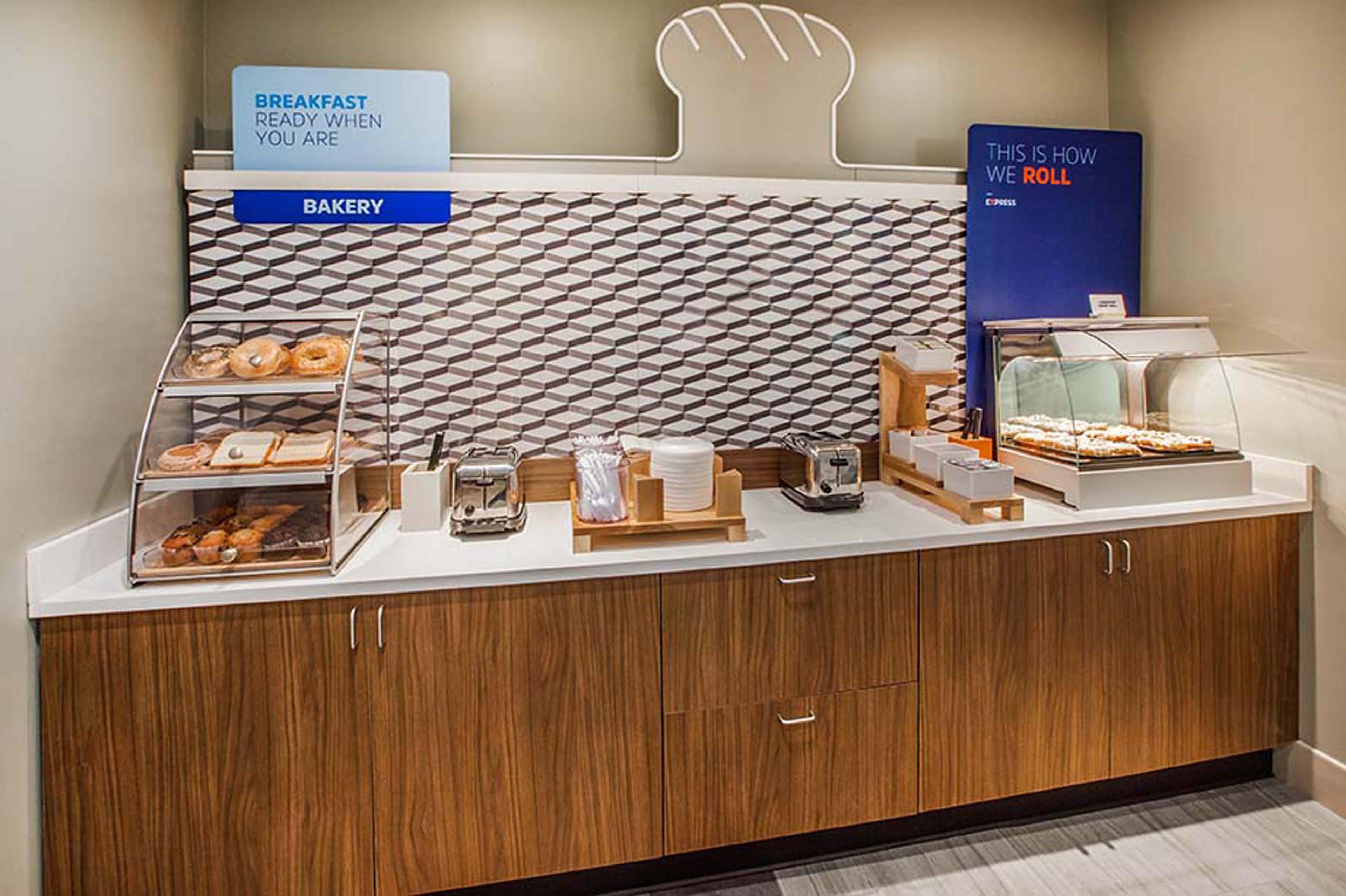 Holiday Inn Express Hotel & Suites Houston Nw Beltway 8-West Road By Ihg Exteriör bild